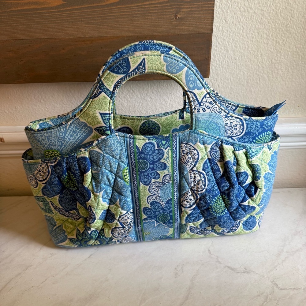 VERA BRADLEY Doodle Daisy Tote - Picture 9 of 11